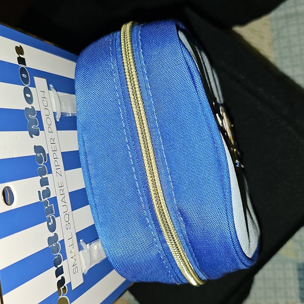 Cosmetic Bag - Picture 7 of 17